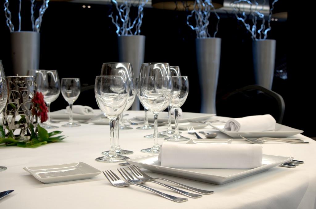 hotel zenit pamplona