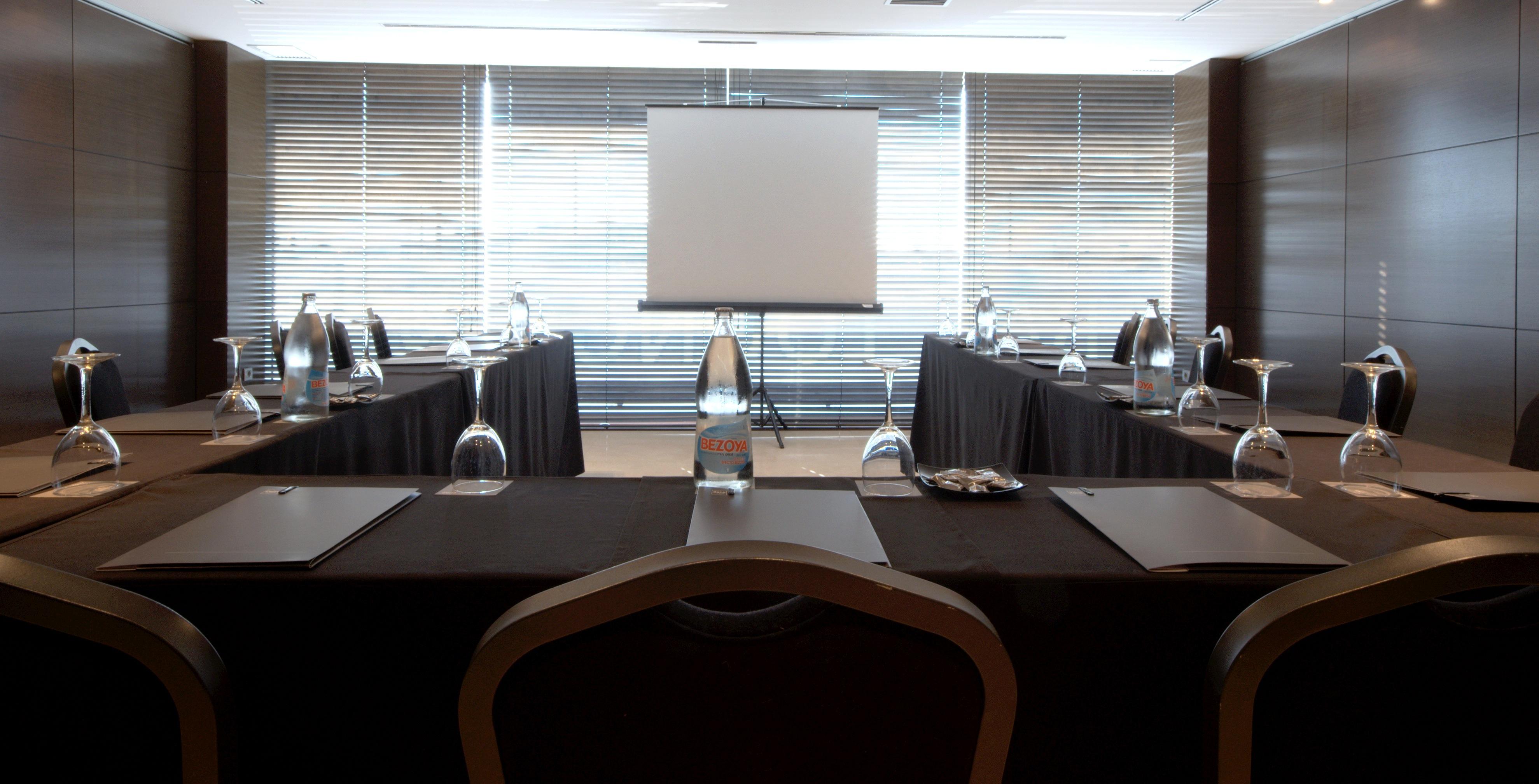 hotel zenit pamplona