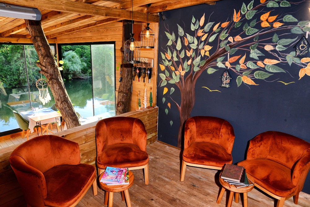 beyaz ev agva adults only