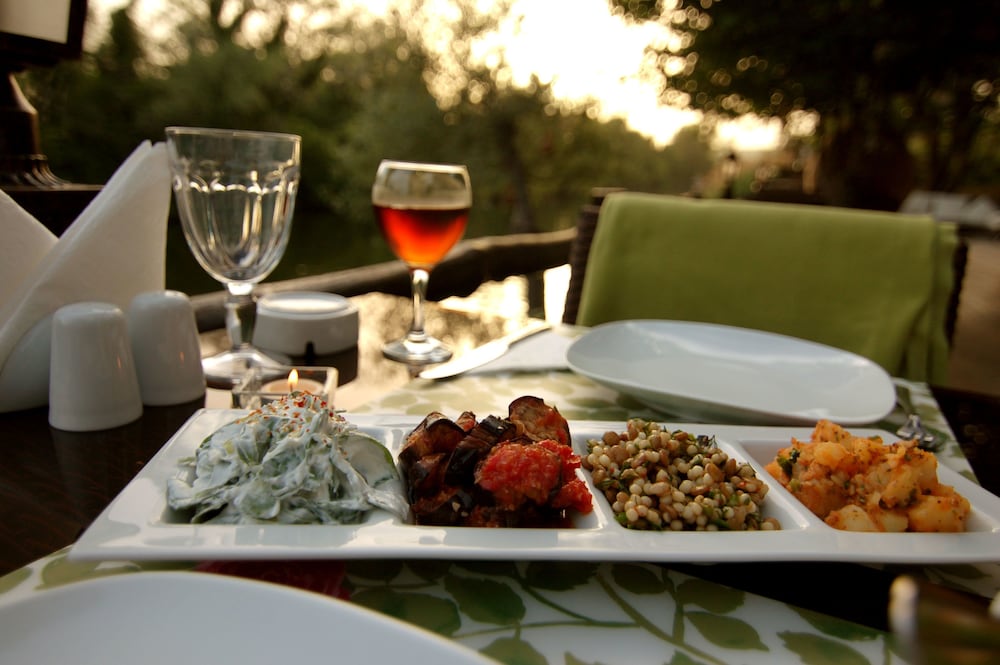 beyaz ev agva adults only