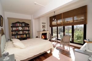 beyaz ev agva adults only