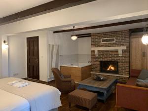 beyaz ev agva adults only