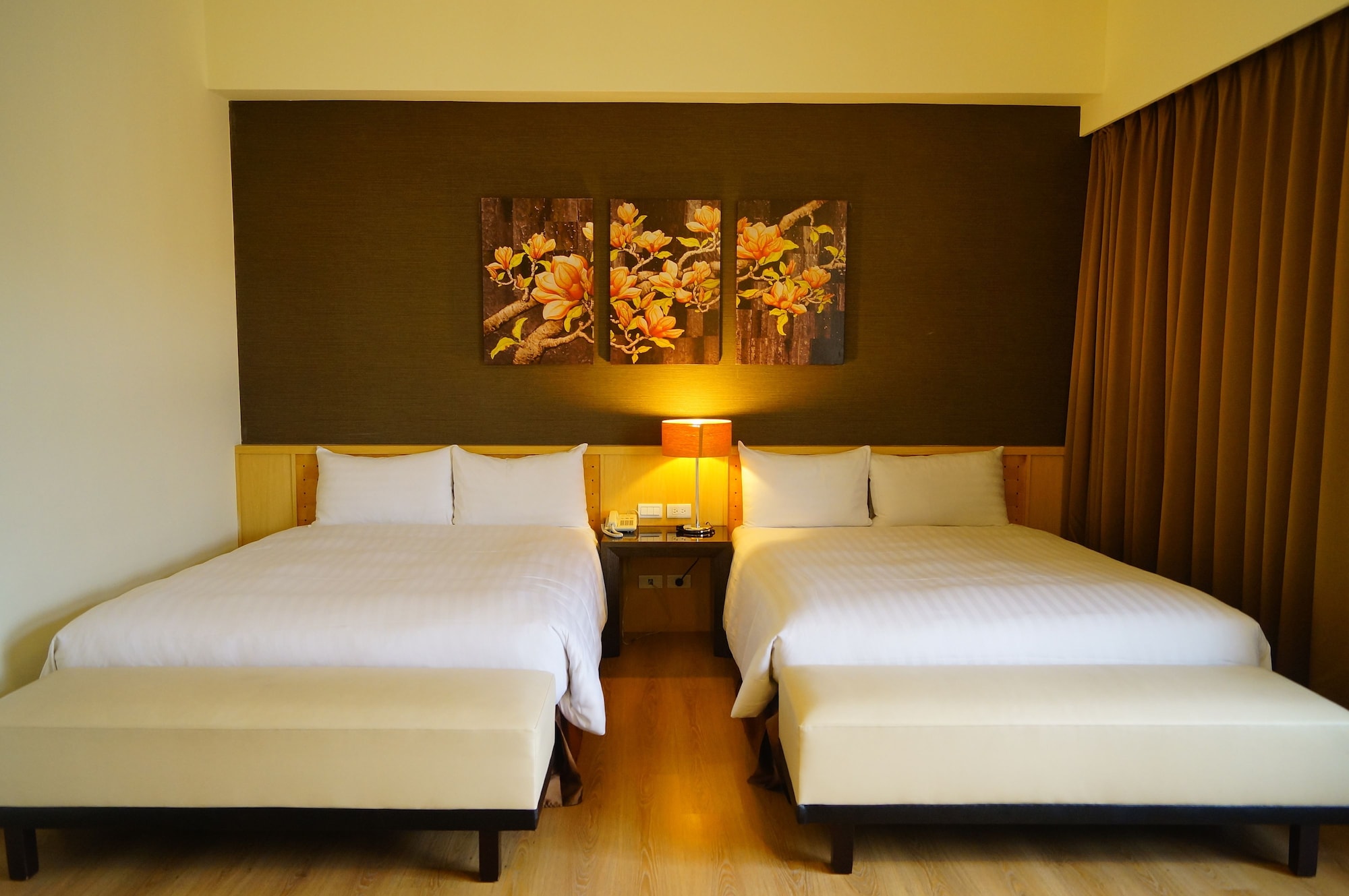 lealea garden hotel moon