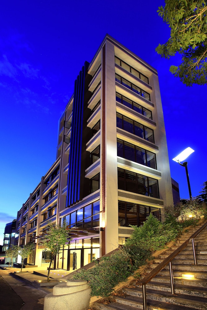 lealea garden hotel moon