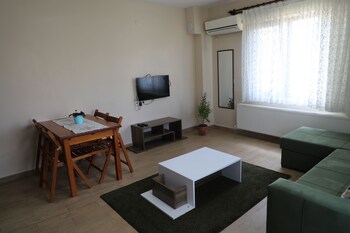 suna apart