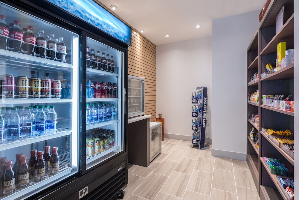 holiday inn express troy by ihg