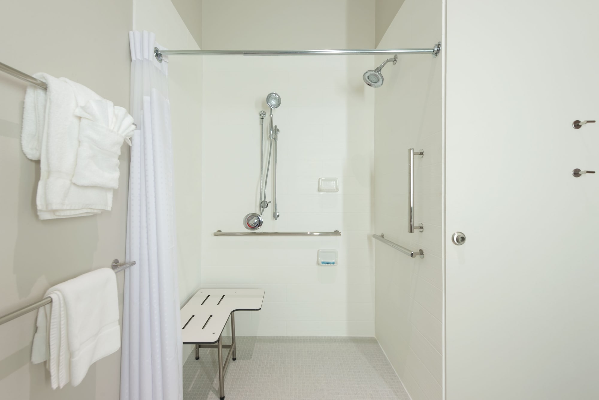 holiday inn express troy by ihg