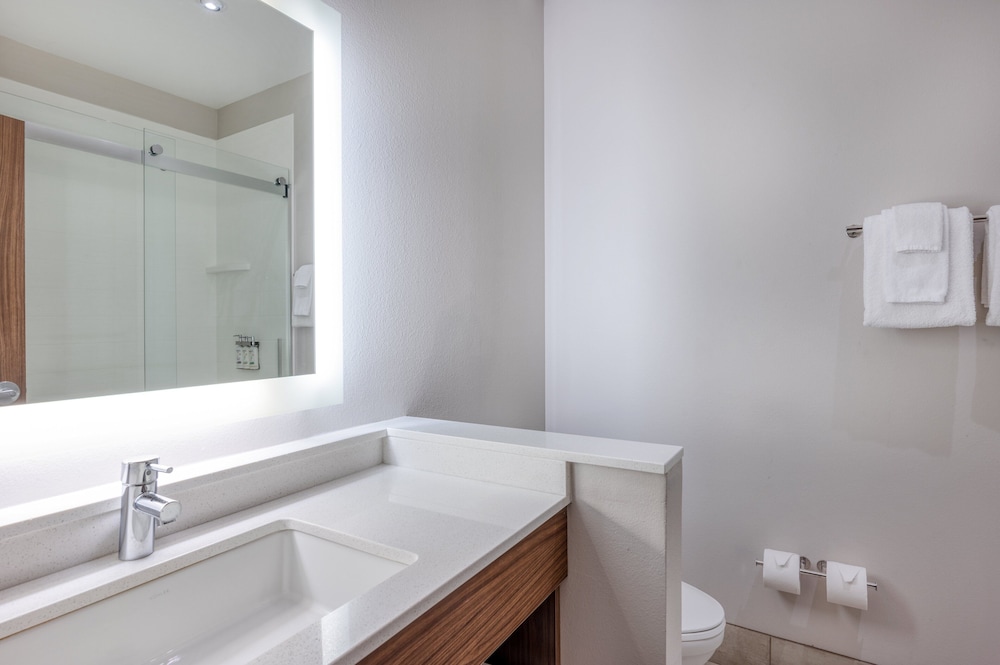 holiday inn express troy by ihg