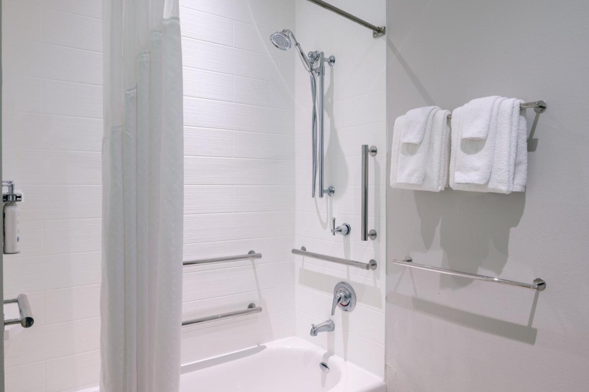 holiday inn express troy by ihg