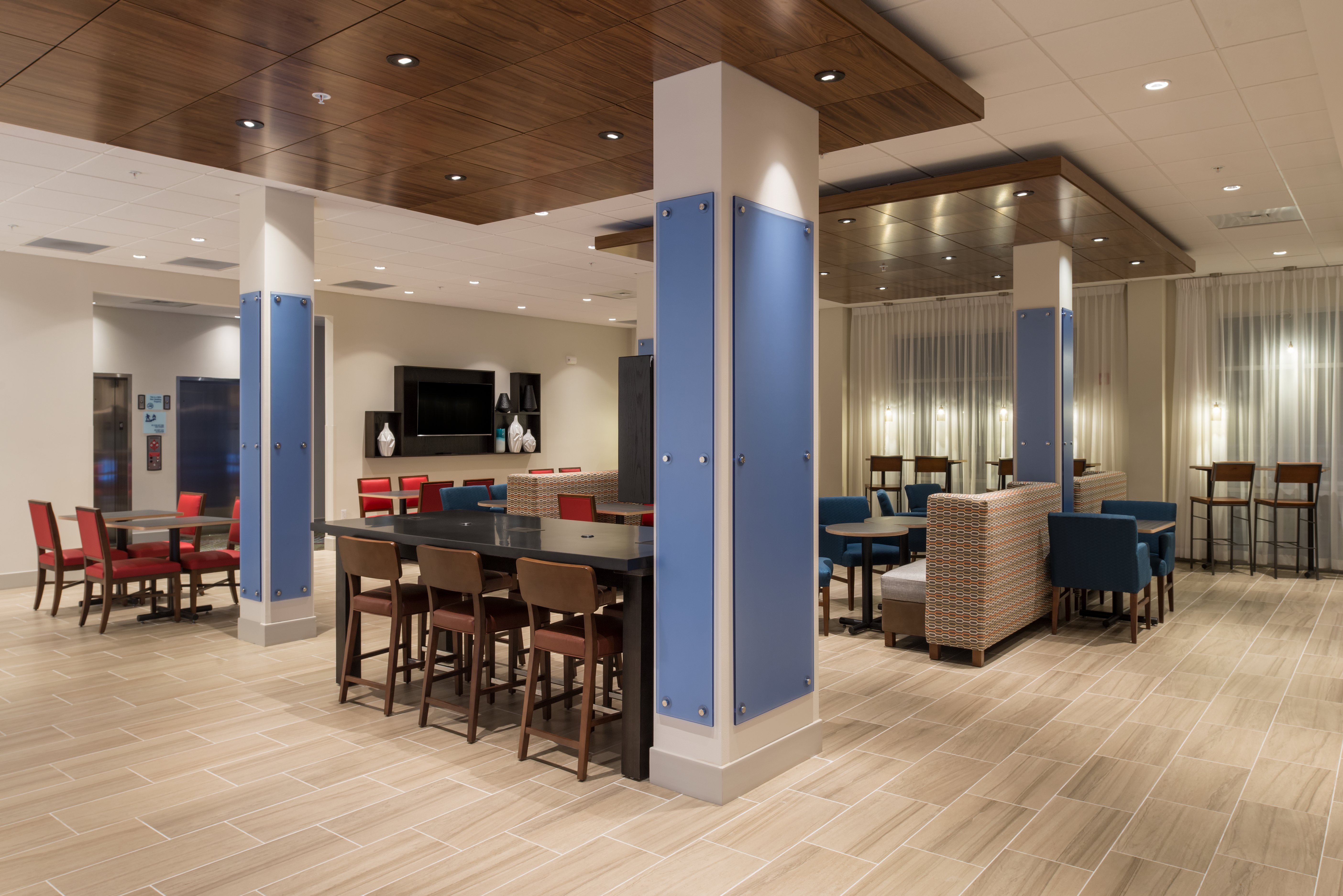 holiday inn express troy by ihg