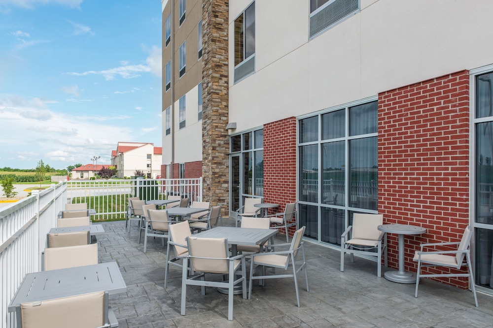 holiday inn express troy by ihg