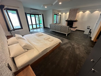 mavilla hotel