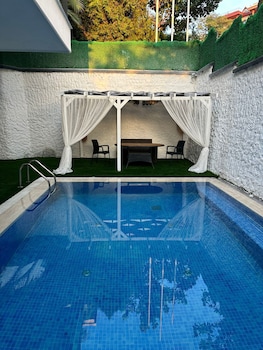 mavilla hotel