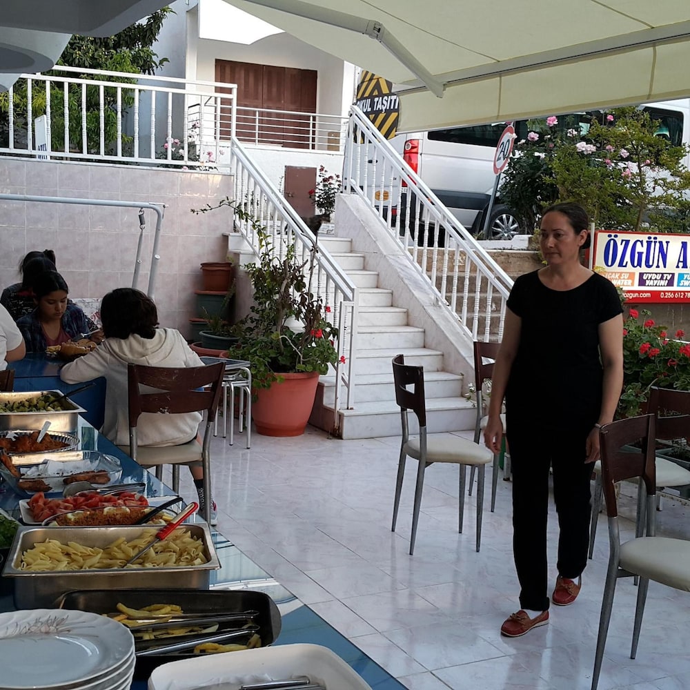 ozgun apart hotel