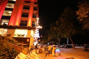bayraktar hotel