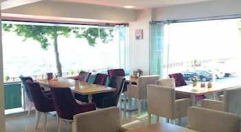 bayraktar hotel