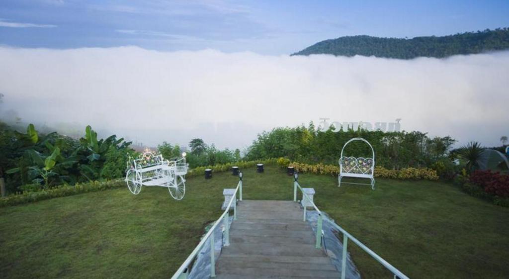 viewpoint khaokoh hotel