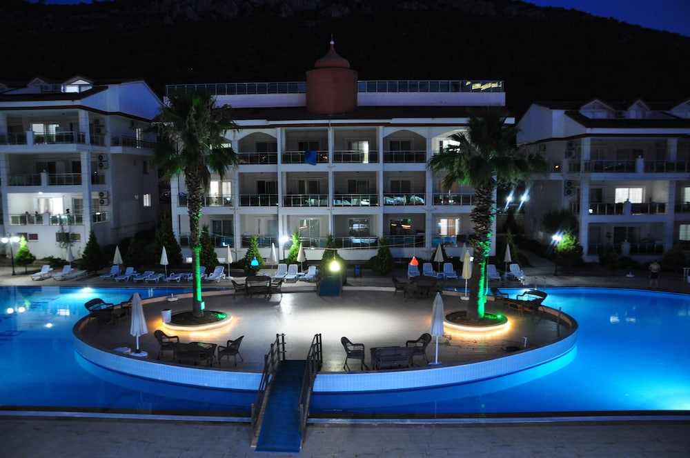Akbük Palace Hotel & Residence,Altinkum>>Akbuk,4 star