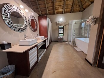 xanatseni private camp