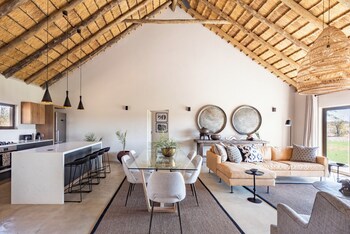 xanatseni private camp