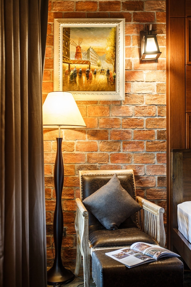Hotel De L'amour,Buriram>>Buri Ram,4 star