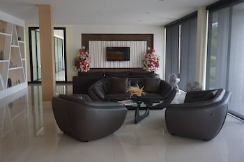 the rice hotel