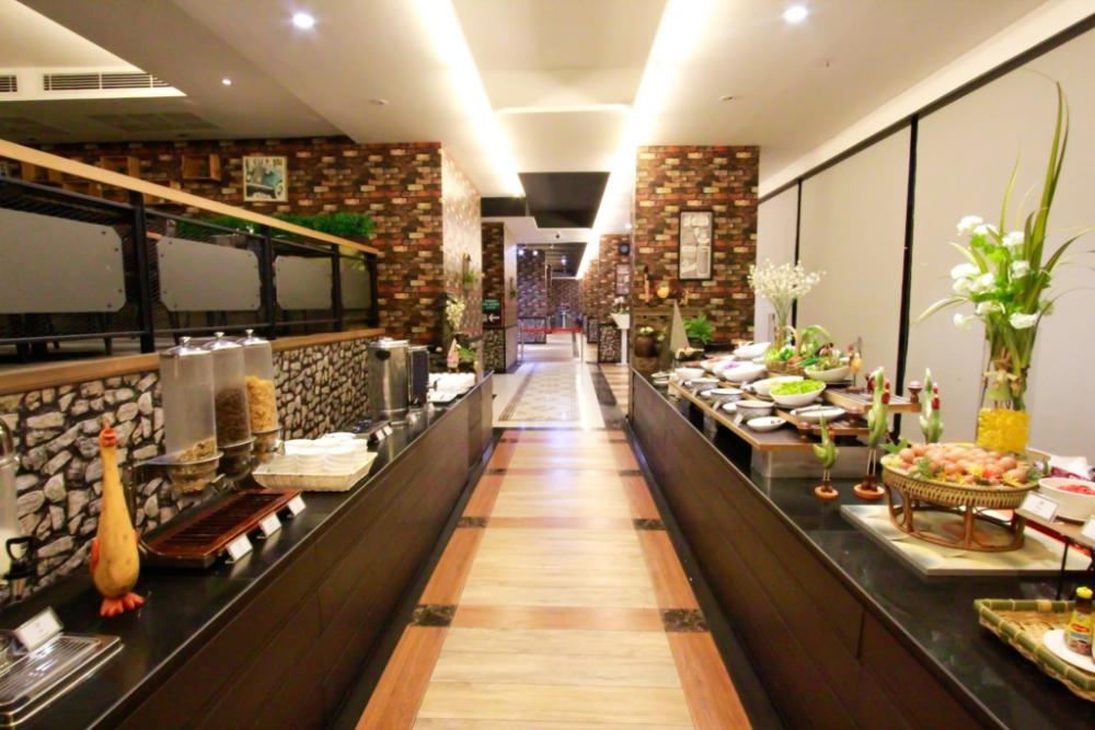 the bazaar hotel