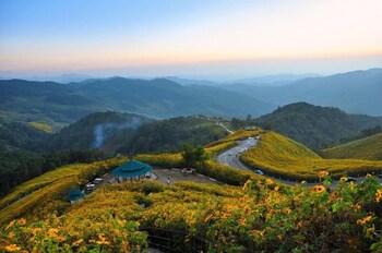 Mitkhoonyoum Hotel,Mae Hong Son Province>>Khun Yuam,3 star