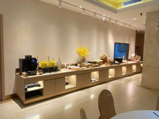 vienna international guangzhou railway station