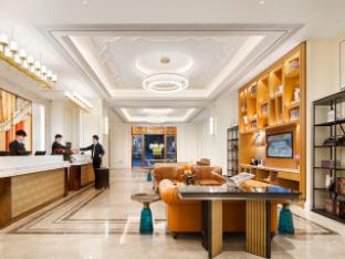 vienna international guangzhou railway station