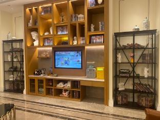 vienna international guangzhou railway station