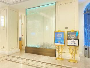 vienna international guangzhou railway station