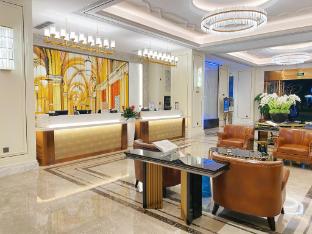 vienna international guangzhou railway station