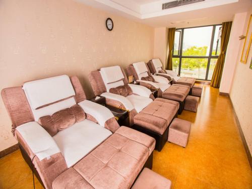 viennainternational hotel luogang wanda plaza
