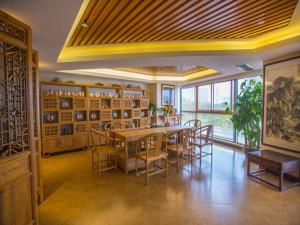 viennainternational hotel luogang wanda plaza