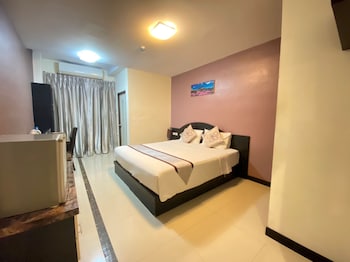 leelawadee modern resort huaykwang
