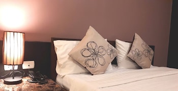 leelawadee modern resort huaykwang