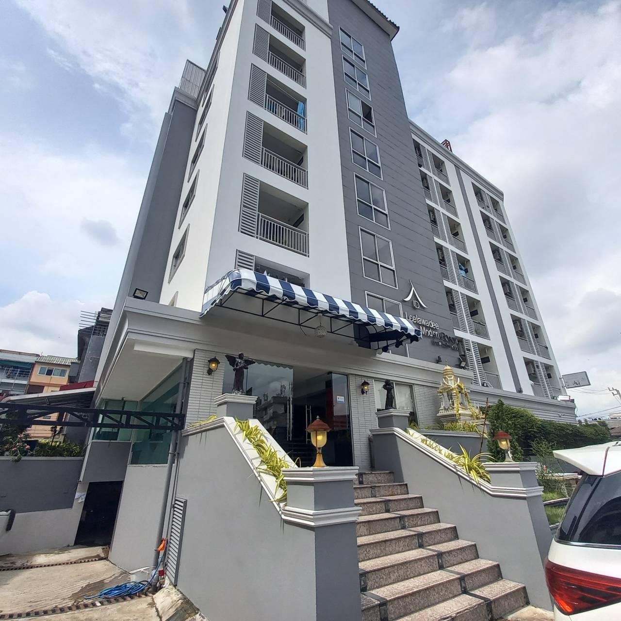 leelawadee modern resort huaykwang