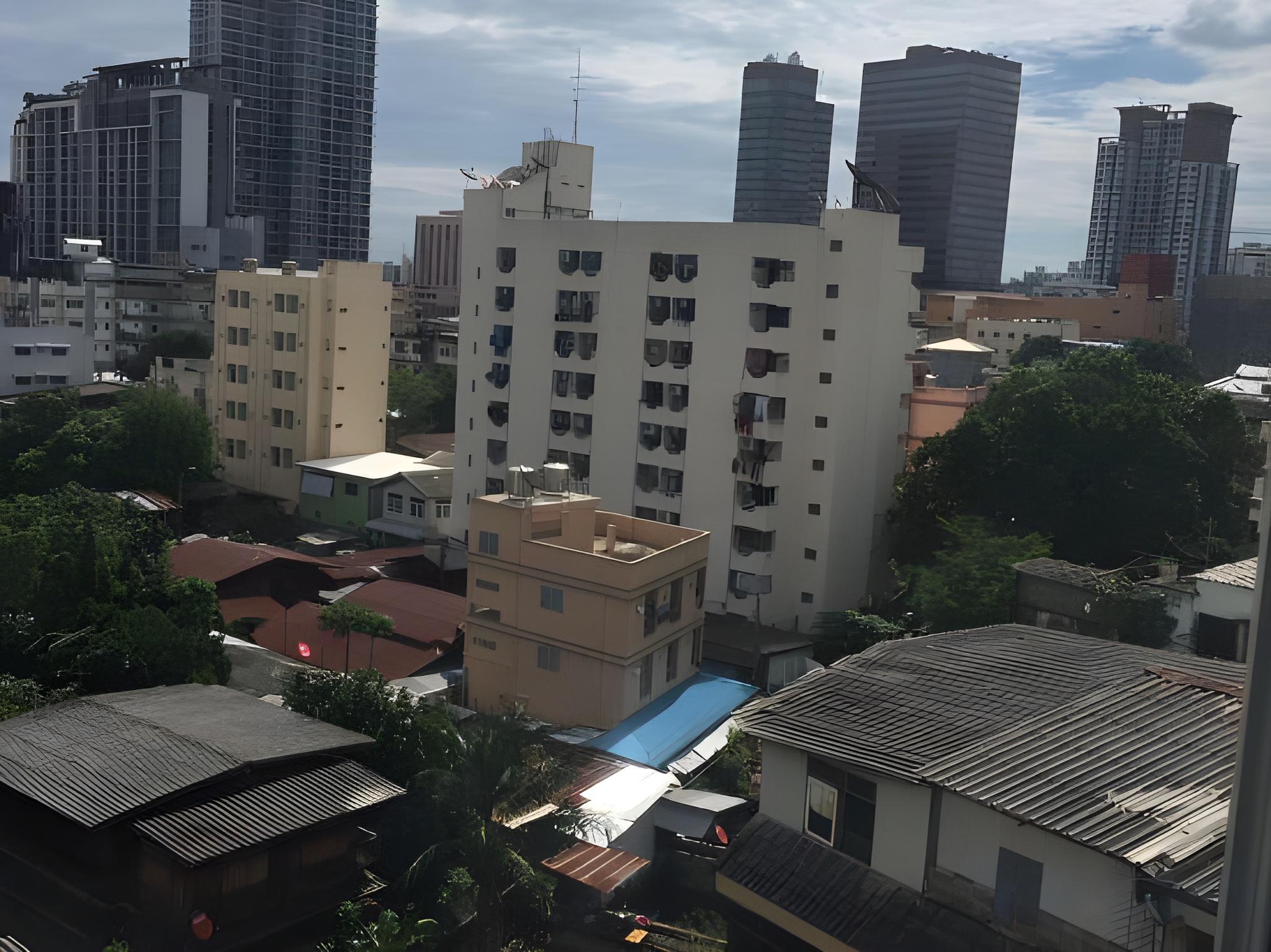 leelawadee modern resort huaykwang
