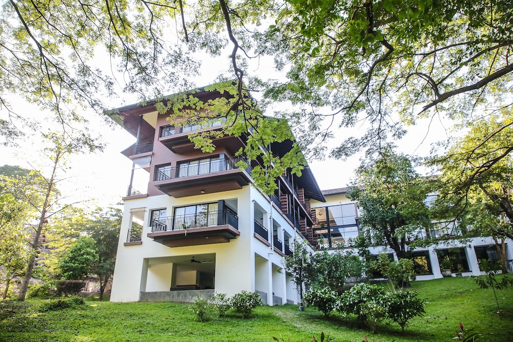 rain tree residence hotel