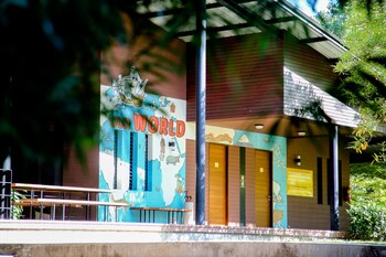 rain tree residence hotel