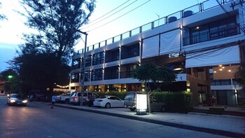 bluemoon hotel