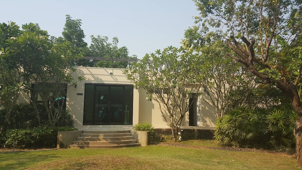 harmony resort hotel