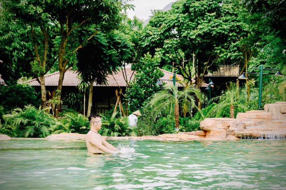 sol bungalows