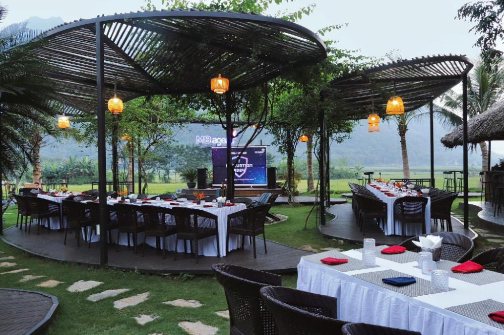 sol bungalows