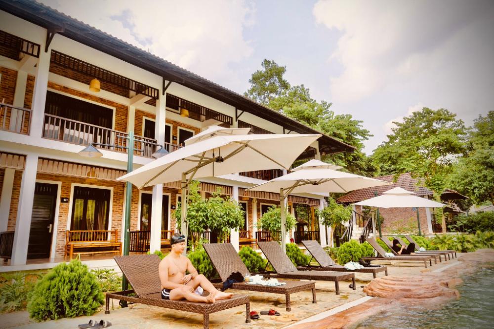 sol bungalows