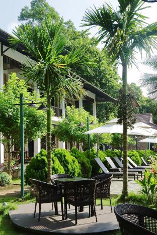 sol bungalows