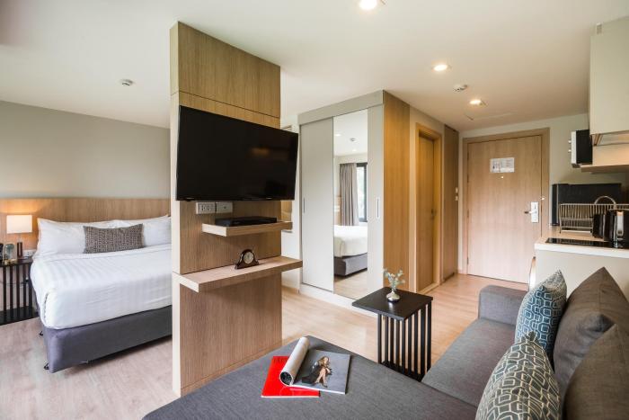 the residence on thonglor by uhg