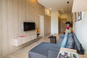 the residence on thonglor by uhg