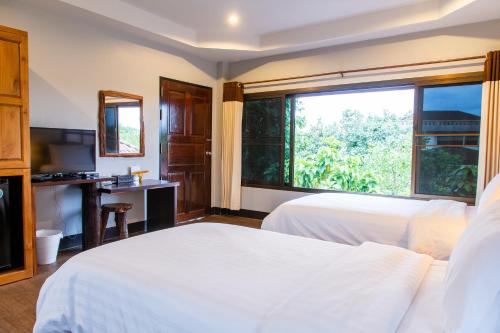 baanrimnam resort trat
